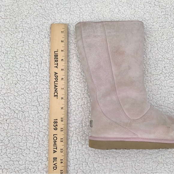 EUC Australia UGG suede boots. Size 6.5. Very cute boots with rainbow zipper. - Picture 9 of 10
